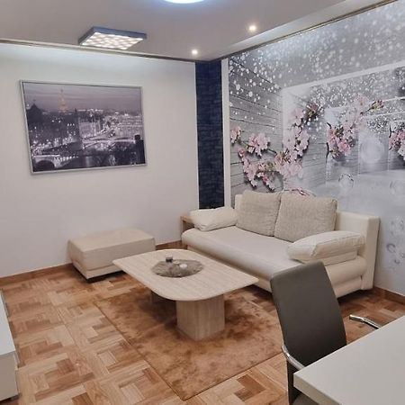Apartman Croatea Zagreb Eksteriør billede